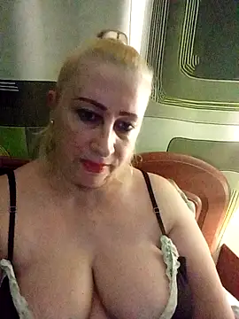 Esenia505 online show from 26, 11, 2025