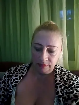 Esenia505 online show from 5, 11, 2025