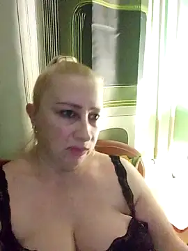 Esenia505 online show from 2, 12, 2025