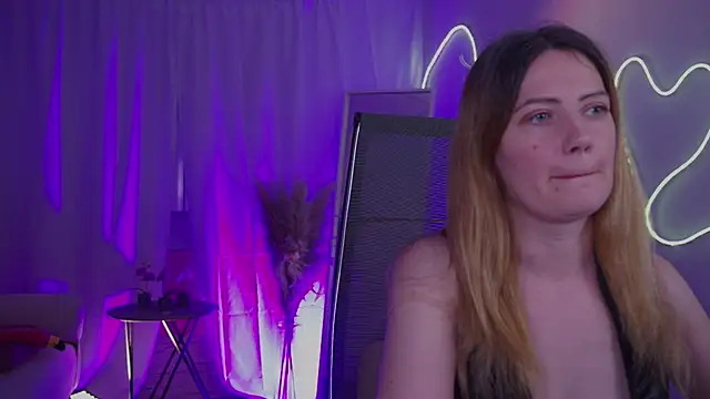 AleksaLaurent online show from 5, 11, 2025