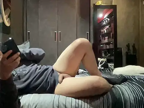 Bbydaddy 0 online show from 24, 4, 2026