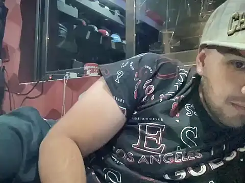 Bbydaddy 0 online show from 28, 11, 2025