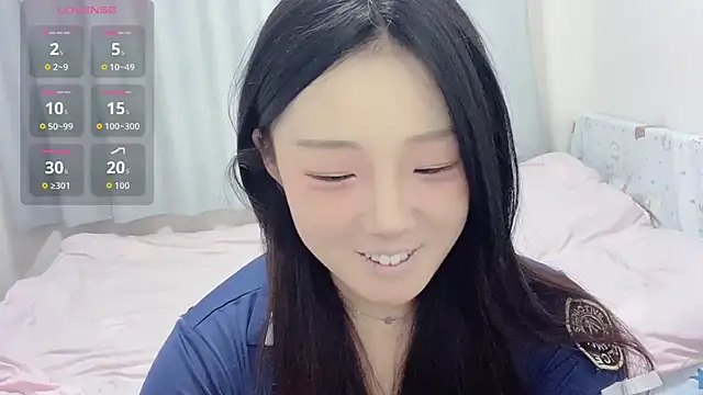 Snapshot of zhnlky chatting on 2, 11, 2025 zhnlky online show from 2, 11, 2025