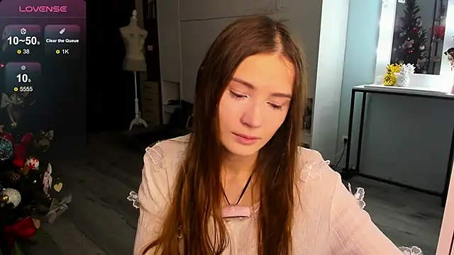 Hana Flo  online show from 22, 12, 2025