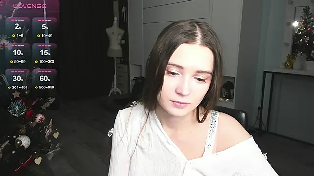 Hana Flo  online show from 13, 1, 2026