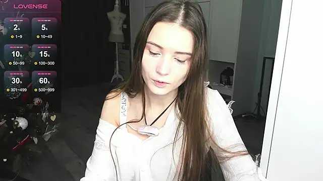 Hana Flo  online show from 9, 1, 2026