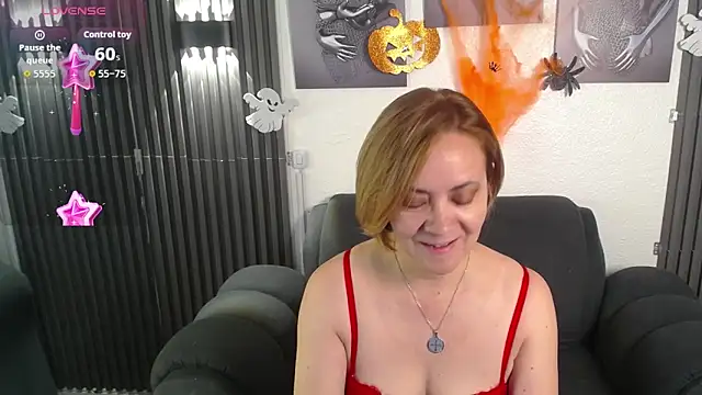 Sophia Lane  online show from 30, 10, 2025