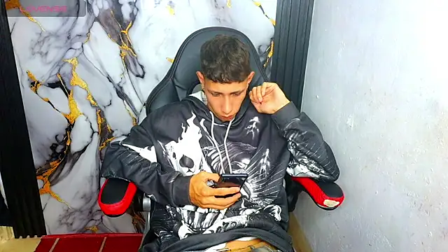 The latin boy online show from 7, 1, 2026