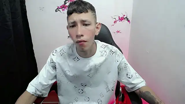 The latin boy online show from 1, 11, 2025