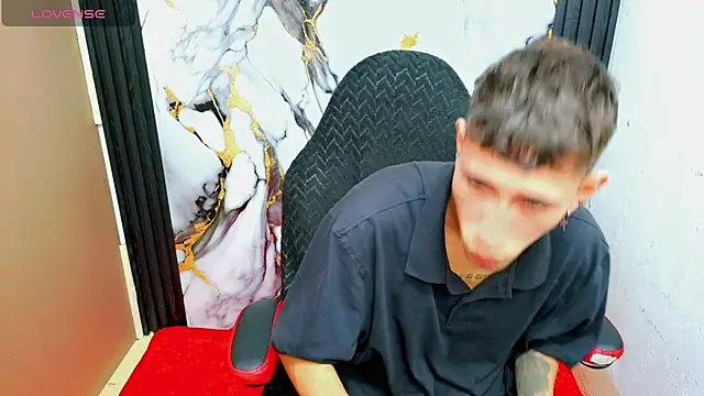 The latin boy online show from 13, 1, 2026