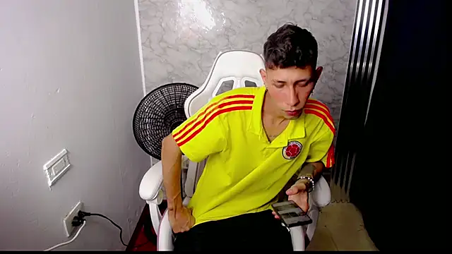 The latin boy online show from 9, 1, 2026