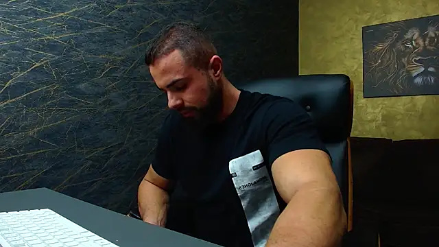 HayesWood online show from 15, 11, 2025