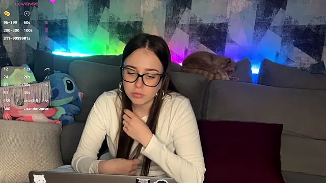 Snapshot of OhNicolle chatting on 14, 11, 2025 OhNicolle online show from 14, 11, 2025