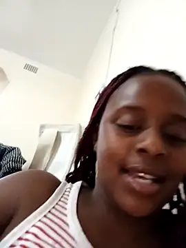 sexy-Halo online show from 25, 11, 2025