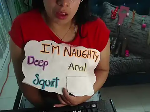 Alanafire online show from 4, 11, 2025