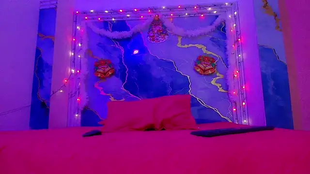 Girls from medellin online show from 2, 12, 2025