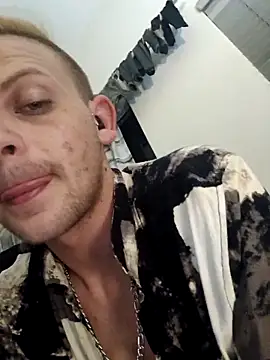 THOMMONSTER5299 online show from 7, 2, 2026