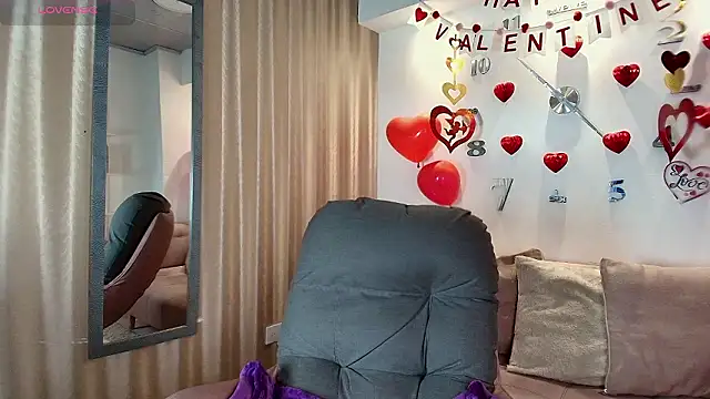 Snapshot of KamyGlam chatting on 23, 2, 2026 KamyGlam online show from 23, 2, 2026