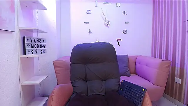 KamyGlam online show from 13, 12, 2025