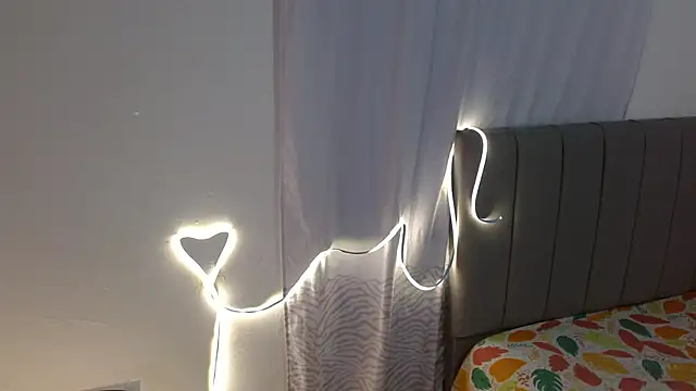 montseratt online show from 10, 11, 2025