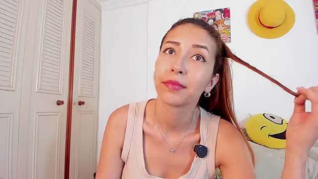 julialex  online show from 3, 12, 2025