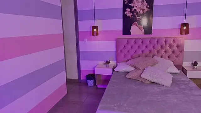 Snapshot of samantaortega__ chatting on 20, 11, 2025 samantaortega online show from 20, 11, 2025