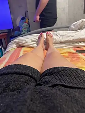 Lylyetcedric online show from 5, 1, 2026