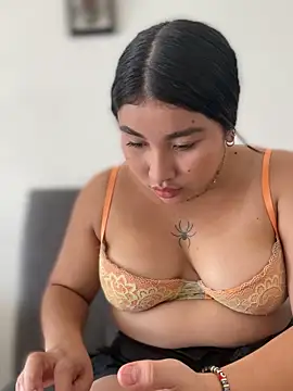 Vickybon online show from 2, 11, 2025