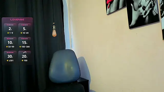 Flor Gil online show from 21, 12, 2025