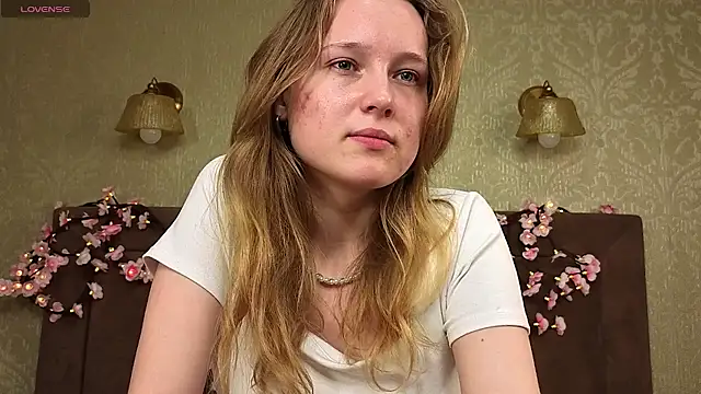 VanessaLightDiamond online show from 25, 5, 2026