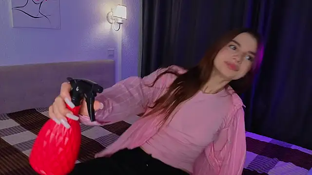 LauraHansil online show from 28, 5, 2026