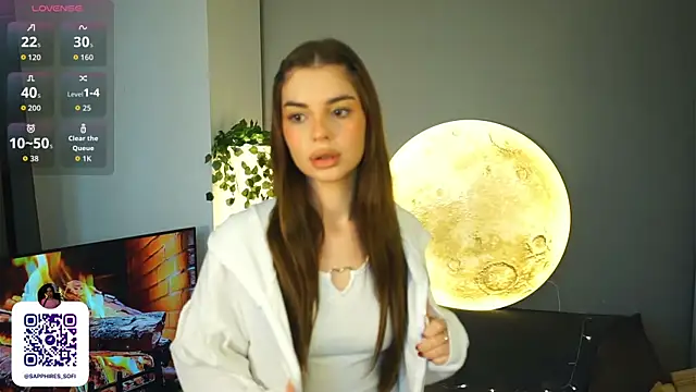 Snapshot of LauraHansil chatting on 3, 12, 2025 LauraHansil online show from 3, 12, 2025