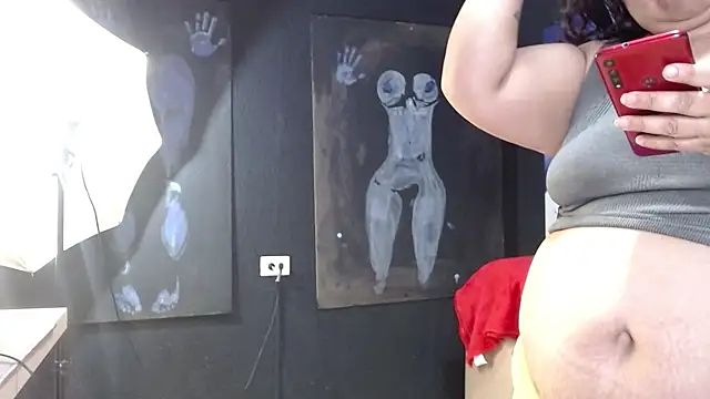 Snapshot of serenamystsh chatting on 30, 10, 2025 serenamystsh online show from 30, 10, 2025