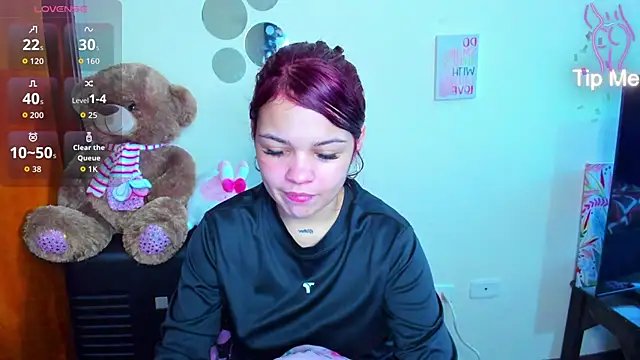 Emma boo online show from 26, 3, 2026