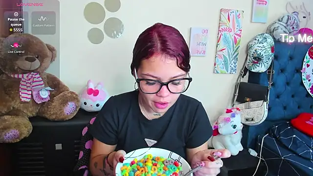 Emma boo online show from 10, 2, 2026