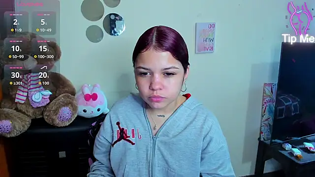 Emma boo online show from 17, 2, 2026