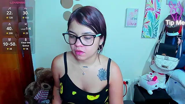 Emma boo online show from 2, 12, 2025