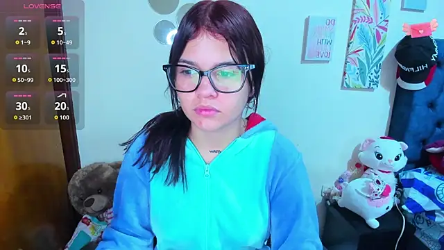 Emma boo online show from 6, 11, 2025