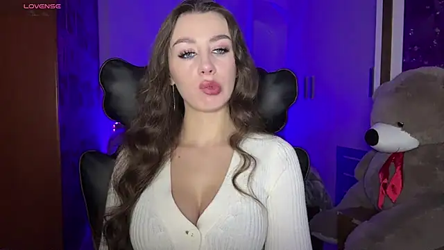 SweetCherry  N online show from 4, 12, 2025