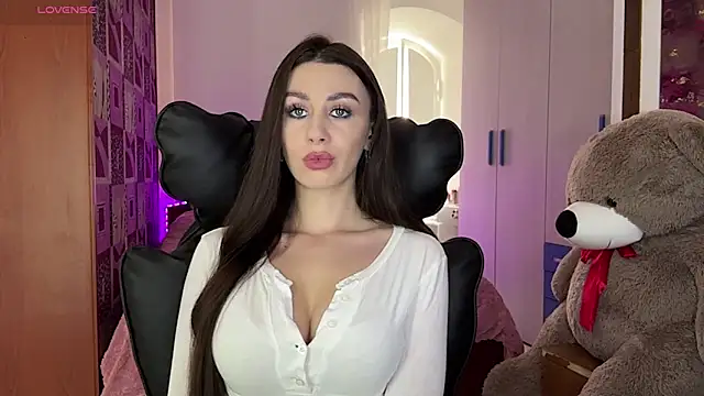 SweetCherry  N online show from 13, 5, 2026