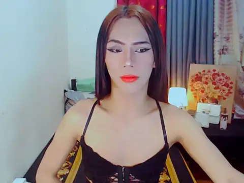 EXOTICGEORGINA online show from 9, 11, 2025