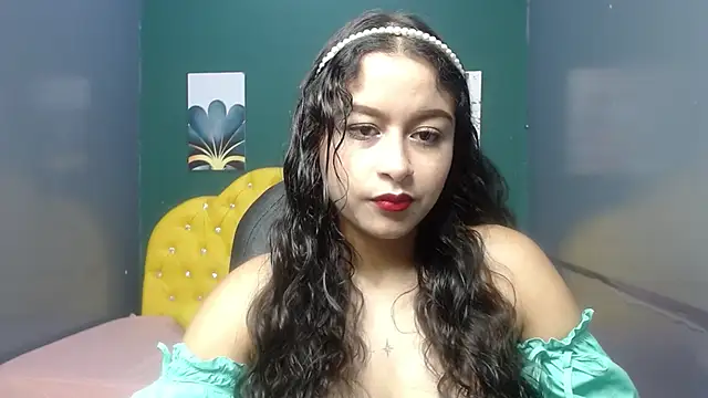 gygyfox online show from 29, 10, 2025