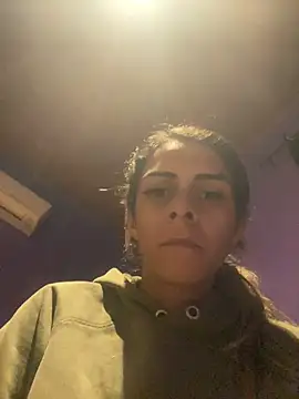 Snapshot of sabrinaneves chatting on 13, 7, 2026 sabrinaneves online show from 13, 7, 2026
