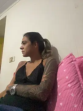 Snapshot of sabrinaneves chatting on 15, 6, 2026 sabrinaneves online show from 15, 6, 2026