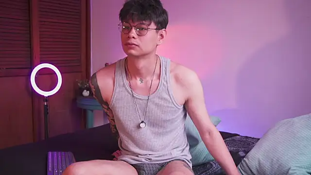 Snapshot of estmonnn chatting on 12, 2, 2026 estmonnn online show from 12, 2, 2026