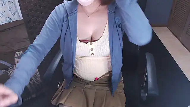 YUNONNON online show from 27, 11, 2025