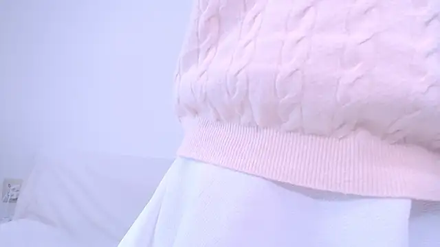 Snapshot of Minami_jjjj chatting on 5, 6, 2026 Minami jjjj online show from 5, 6, 2026