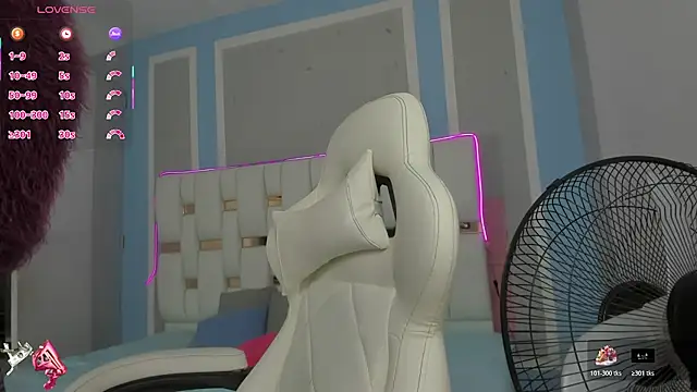 Katia Santana1 online show from 2, 12, 2025