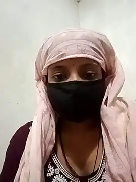 Quenn-Jiya752 online show from 5, 11, 2025