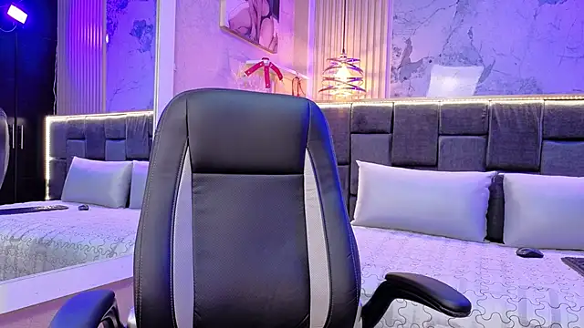 Im-Lola online show from 22, 11, 2025